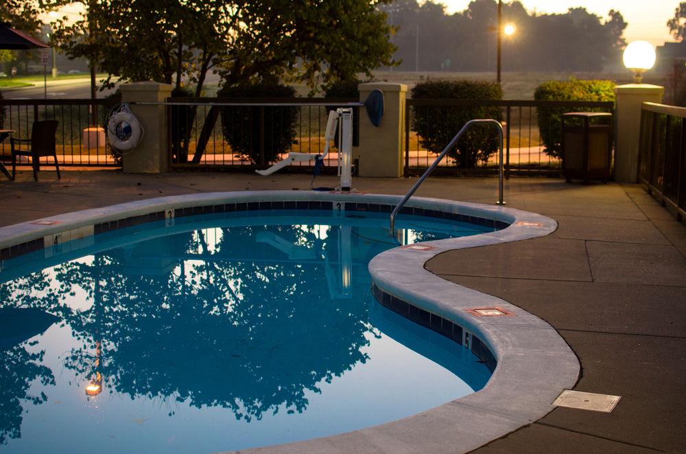 Quality Inn Clarksville - Exit 11 Exterior foto