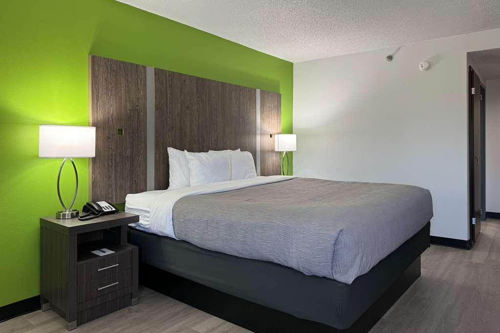 Quality Inn Clarksville - Exit 11 Zimmer foto